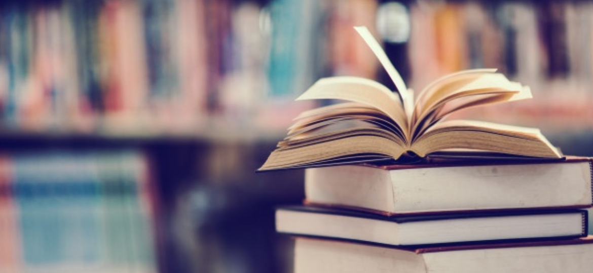 Books that every student needs to read for a better perspective